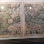 Stare mapy w Muzeum Morskim